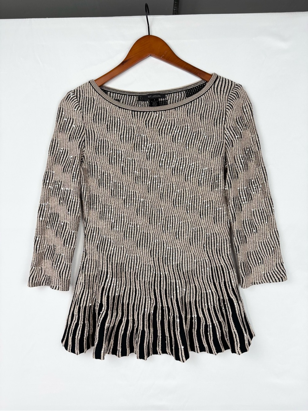 St John Sequinā Peplum Knit Top Silver Black 2/3 Sleeve Size P Inlaid